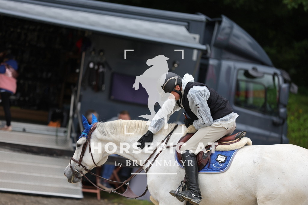 0P6A1820 | Willkommen bei Brunnmayr - Design & Fotografie – Ihrem Spezialisten für Reitturniere und Pferdeveranstaltungen in Oberösterreich, Salzburg und Bayern! Seit über 17 Jahren sind wir leidenschaftlich dabei.