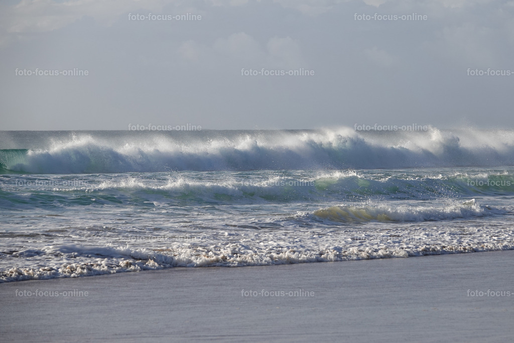 Beach | Beach. waves and clouds Atlantic