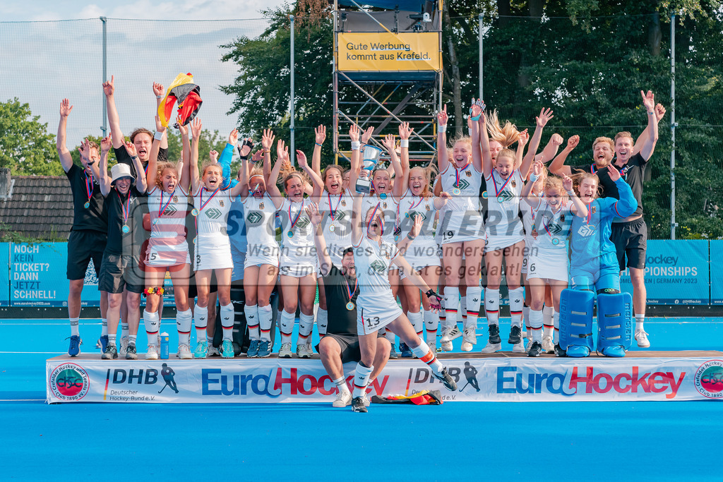 HK_20230716_902585 | Euro Hockey WU18 Siegerehrungen Championship Girls &amp; Boys am 16.7.2023 CHTC , Krefeld ,