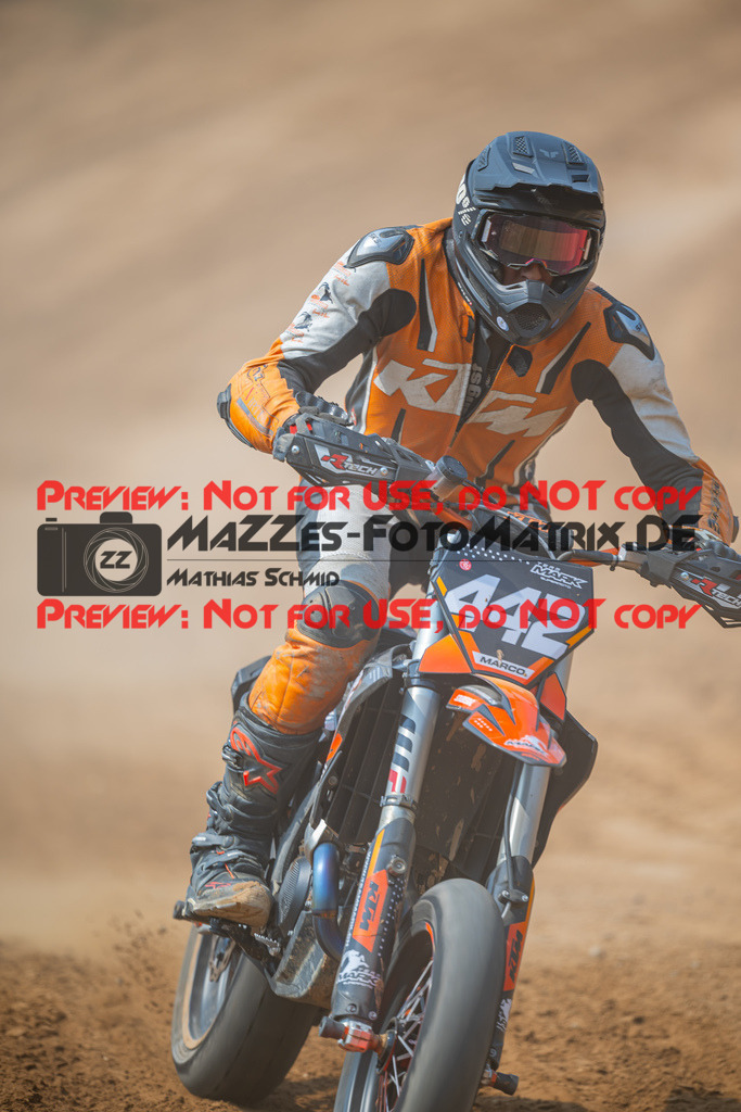 MaZZes-Fotomatrix-20260816-614922 | S2