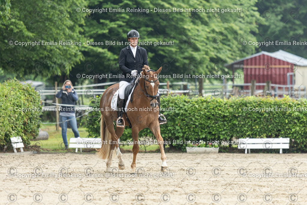 CL5A3015 | Emilia Reinking Fotografie - Realisiert mit Pictrs.com