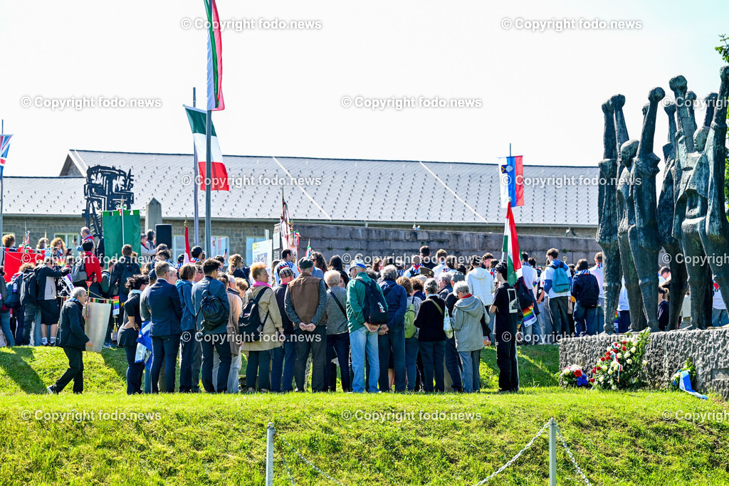 Internationale Gedenk- und Befreiungsfeier Gedenkstaette Mauthausen 2025_ 11.05.2025-113 | 11.05.2025, Mauthausen, AUT, Internationale Gedenk- und Befreiungsfeier Gedenkstaette Mauthausen 2025, 80 Jahre Befreiung KZ Mauthausen im Bild Besucher, Mahnmal, Gedenkstaette