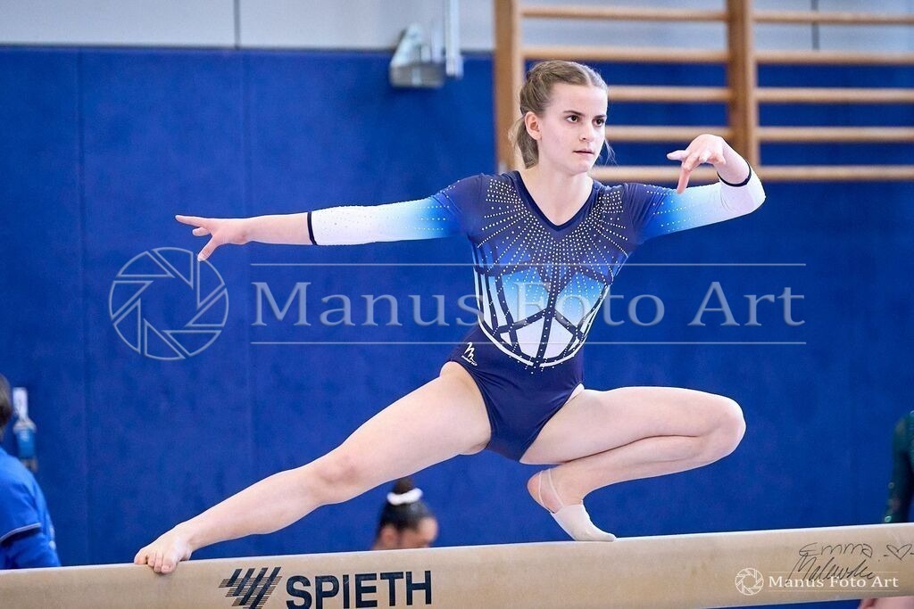 2024-04-30-1-1-C-DSC01727 | Professionelle Sportfotografie in Hamburg, Schleswig-Holstein und Niedersachsen – spezialisiert auf Rhönrad, Geräteturnen, Leistungsturnen und rhythmische Sportgymnastik. Bundesweite Begleitung von Rhönrad-Events. Jetzt Sport-Fotos - Realisiert mit Pictrs.com
