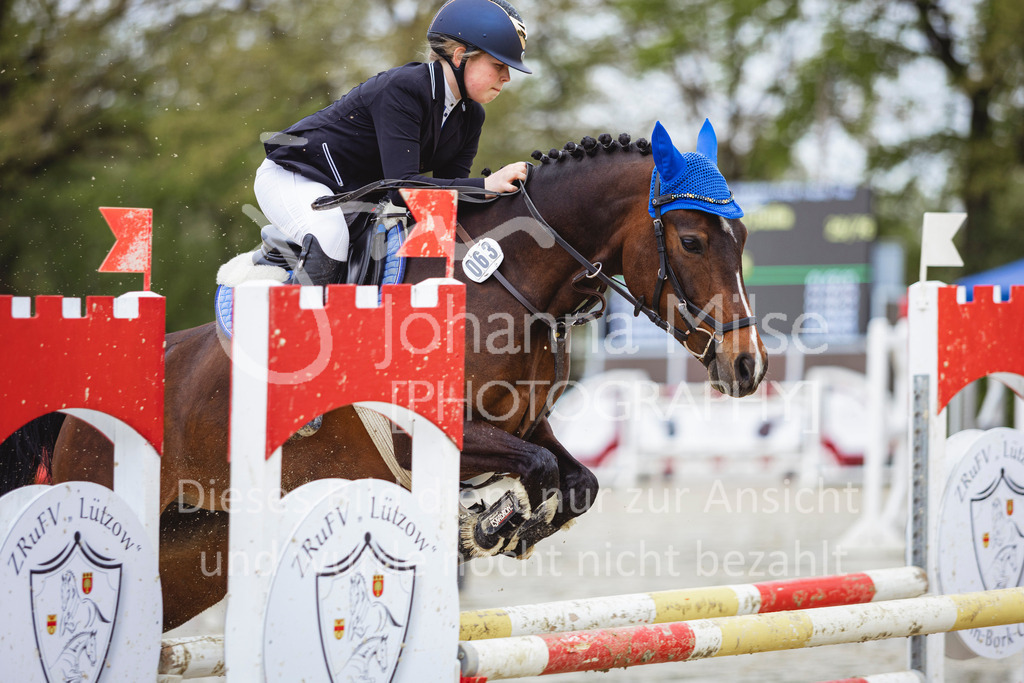 240426_Olfen-Vinnum_PonyTrophy-228 | Deine schönsten Turniermomente als professionelle Fotos! Entdecke hochwertige Pferdesport-Fotografie im Online-Shop. Jetzt Fotos finden & bestellen!