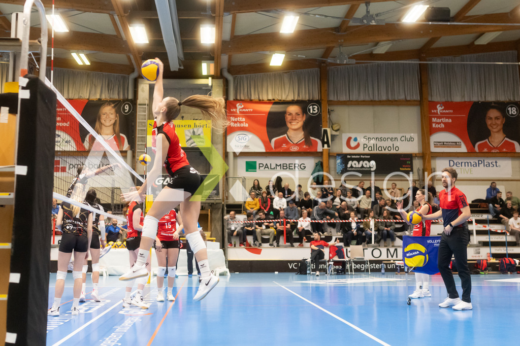 Volleyball I Frauen I Saison 2025-2026 I CEV Volleyball Challenge Cup 2026 | Women I 16th Finals I VC Kanti Schaffhausen - TJ Ostrava I 03.12.2025 | Hochwertige Sportfotos kaufen & lizenzieren für Medien, Vereine, Agenturen & Sportler:innen. Entdecke professionelle Sportfotografie im Bildshop von Alexander Franzen. - Realisiert mit Pictrs.com