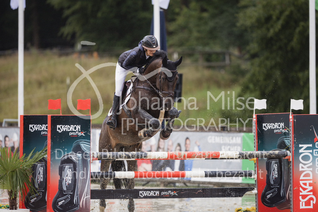 230727_BHO_M1-Spr_1-410 | Deine schönsten Turniermomente als professionelle Fotos! Entdecke hochwertige Pferdesport-Fotografie im Online-Shop. Jetzt Fotos finden & bestellen!