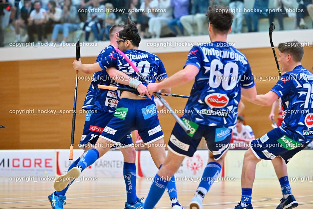 VSV Unihockye vs. KAC Floorball | Jubel VSV Unihockey Mannschaft, #30 Christoph Steiner VSV Unihockey, #19 Philipp Seiser VSV Unihockey, #60 Thomas Unterweger VSV Unihockey, #72 Kilian Kronig VSV Unihockey, VSV Unihockye vs. KAC Floorball, VSV Unihockye vs. KAC Floorball am 13.04.2025 in Villach (Ballspielhalle St. Martin), Austria, (Photo by Bernd Stefan)