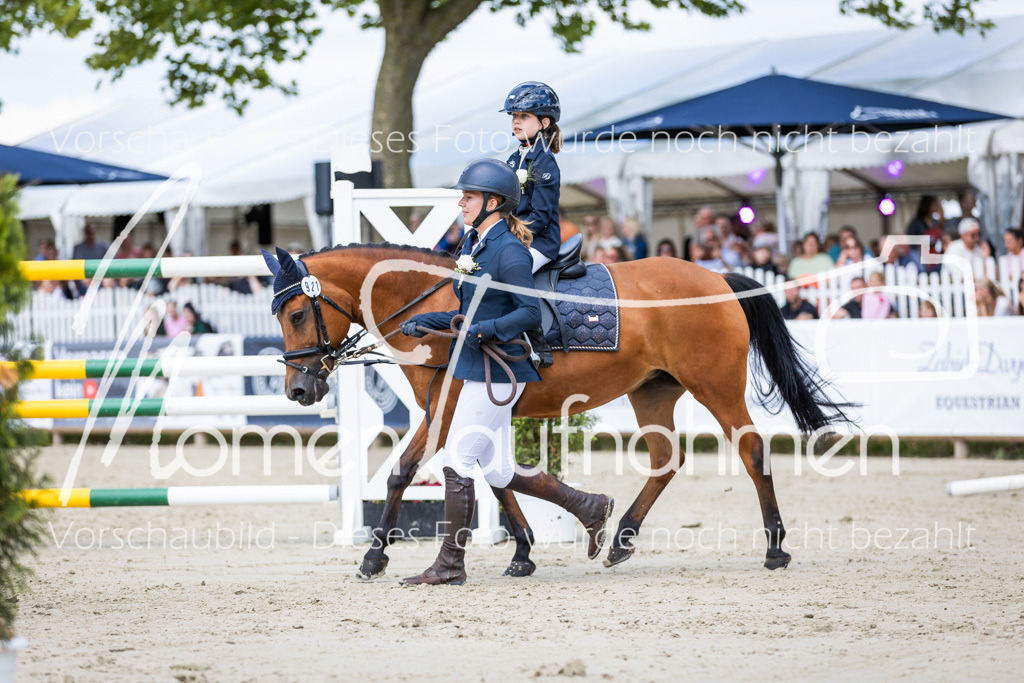 BHO-Führzügel1-018 | MomenTaufnahmen Pferdesportfotos
