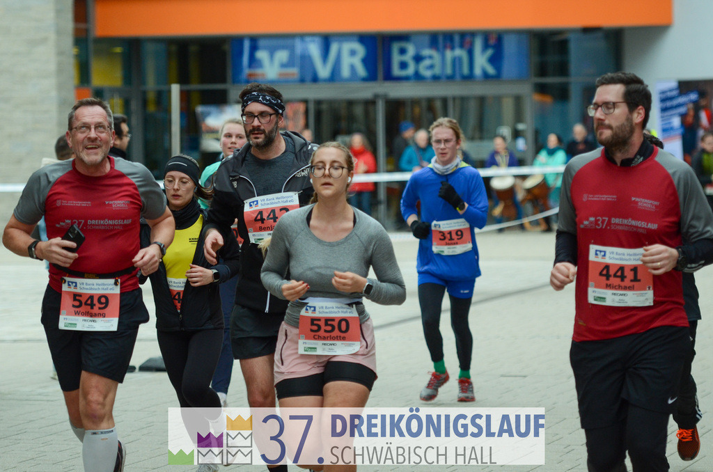 VR Bank Hauptlauf 10000m | 3 Koenigslauf 2023 - Realisiert mit Pictrs.com