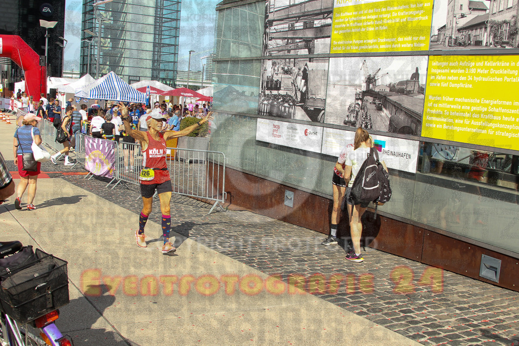 250920_1432_EV4_7116 | Sportfotografie im Rhein-Sieg Kreis, Köln, Bonn, NRW, Rheinland Pfalz, Hessen, etc. Unser Tätigkeitsfeld umfasst den Laufsport vom Volkslauf über den Marathon, Duathlon, Triathon bis zum Ultralauf wie Kölnpfad Ultra oder Schindertrail.