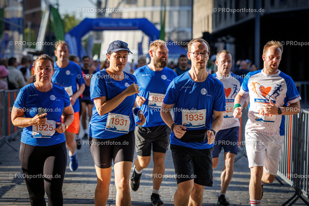 Sparda-Bank Altstadtlauf Köln; Köln, 15.08.2025 | Impressionen vom Sparda-Bank Altstadtlauf Köln am 15.08.2025 in Köln (Nordrhein-Westfalen). 