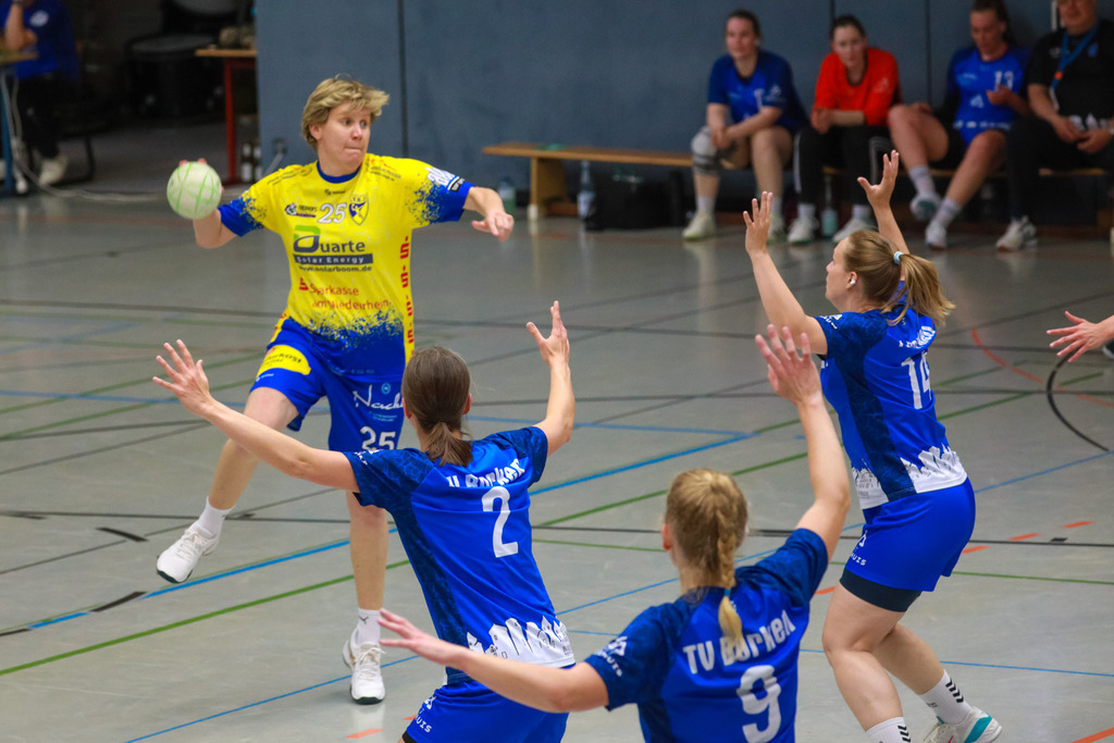 SVN_BorkenII_100525_061 | Bildergalerie von Sport-Ereignissen aber auch von weiteren spannenden Dingen - nicht nur vom Niederrhein. In Anlehnung an den bekannten Spruch von Hanns Dieter Hüsch heißt das Motto: "Niederrhein ist überall".  - Realisiert mit Pictrs.com