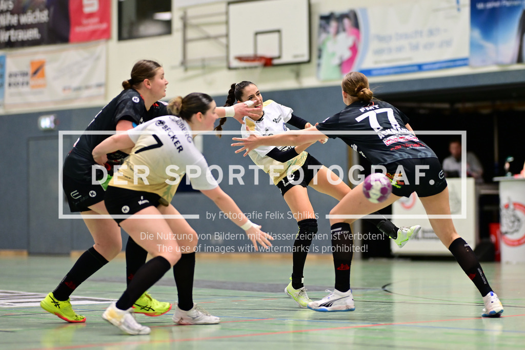 Handball I Frauen I Saison 2024-2025 I 2. HBF I 20. Spieltag I HL Buchholz 08-Rosengarten - Bergischer HC I 12069 | Der Sportfotograf. - Realisiert mit Pictrs.com