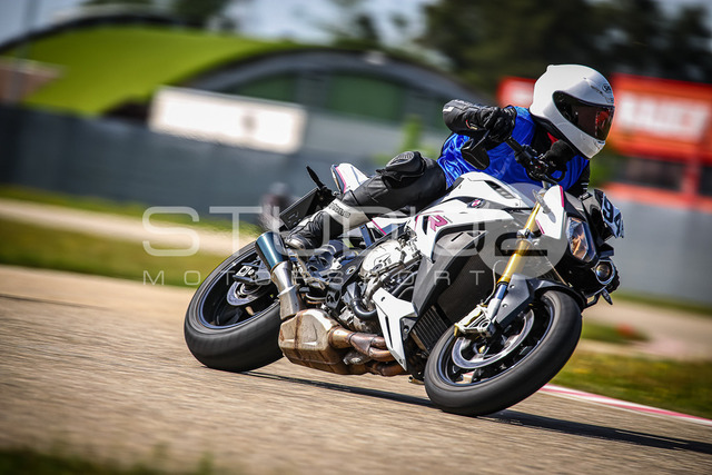 0094-250502_DCB-025_94 | Deine Full-Service-Agentur für ✔️Videoproduktionen und ✔️Motorsportfotografie Jetzt Angebot anfragen!