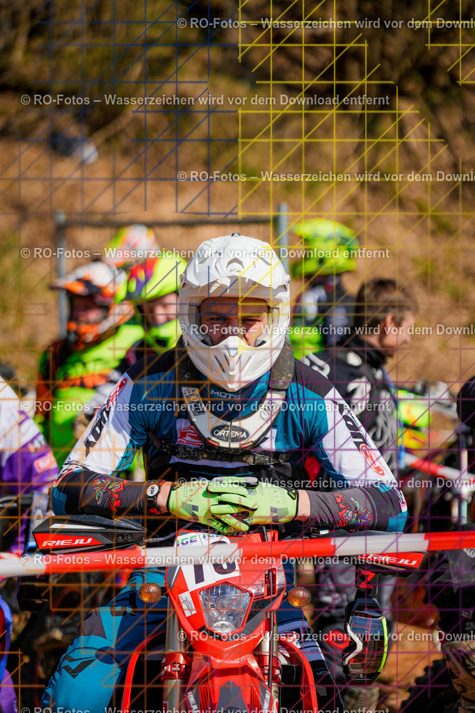 2 Lauf Mernes-90 | Sportfotografie von RO-Fotos: Motorsport, Motocross, Enduro, Laufveranstaltungen und Triathlon. Professionelle Fotos von Sportlern und Events. - Realisiert mit Pictrs.com