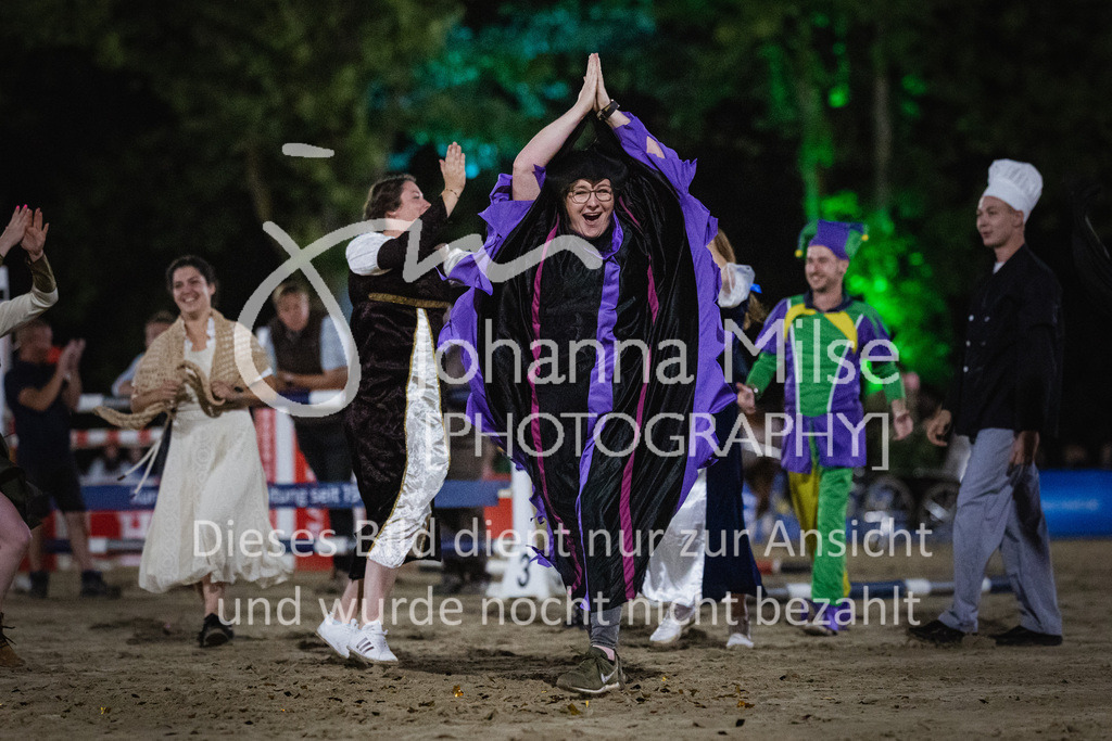 230827_Delbrueck_Kostuem-856 | Deine schönsten Turniermomente als professionelle Fotos! Entdecke hochwertige Pferdesport-Fotografie im Online-Shop. Jetzt Fotos finden & bestellen!