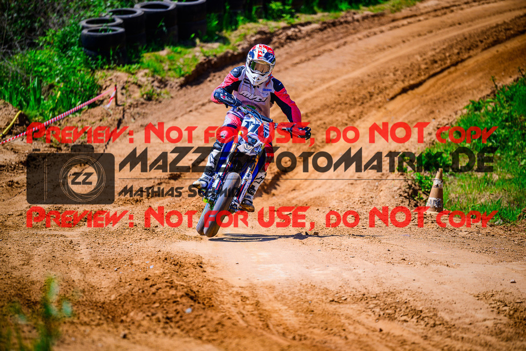 MaZZes_FotoMatrix_240512_6021986_2412 | S1