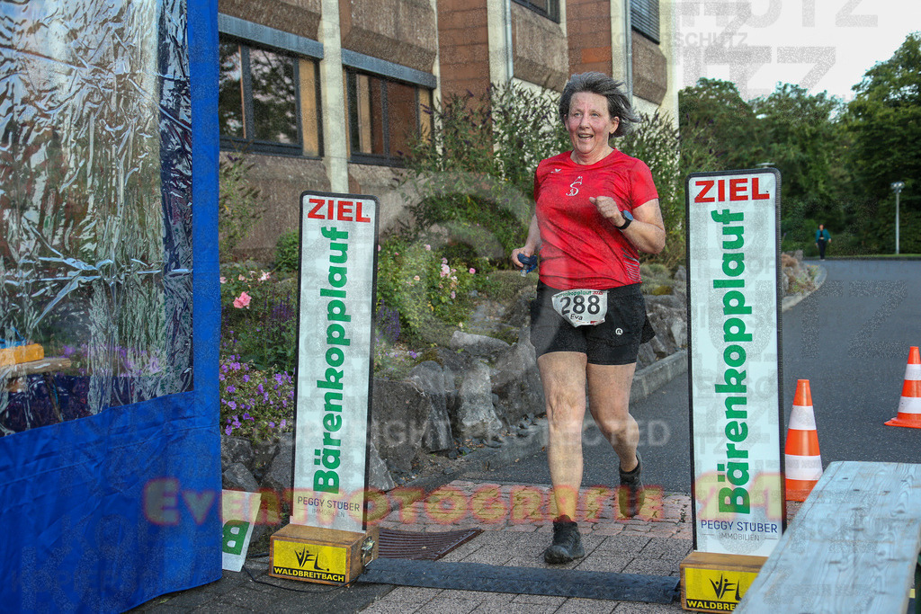 250801_1952_EX1_8486 | Sportfotografie im Rhein-Sieg Kreis, Köln, Bonn, NRW, Rheinland Pfalz, Hessen, etc. Unser Tätigkeitsfeld umfasst den Laufsport vom Volkslauf über den Marathon, Duathlon, Triathon bis zum Ultralauf wie Kölnpfad Ultra oder Schindertrail.