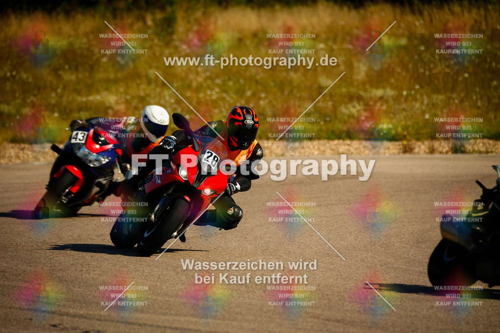 _MOT8905 | Hier findet Ihr Bilder von Touristenfahrten auf der Nürburgring Nordschleife oder von anderen Veranstaltungen die ich besucht habe. Viel Spass beim Durch Schauen 