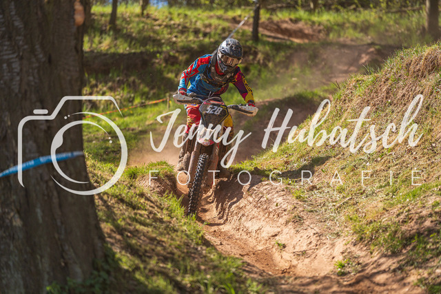 JHF.ECHT.4h.Samstag1605 | jennyhubatsch-endurofotografie