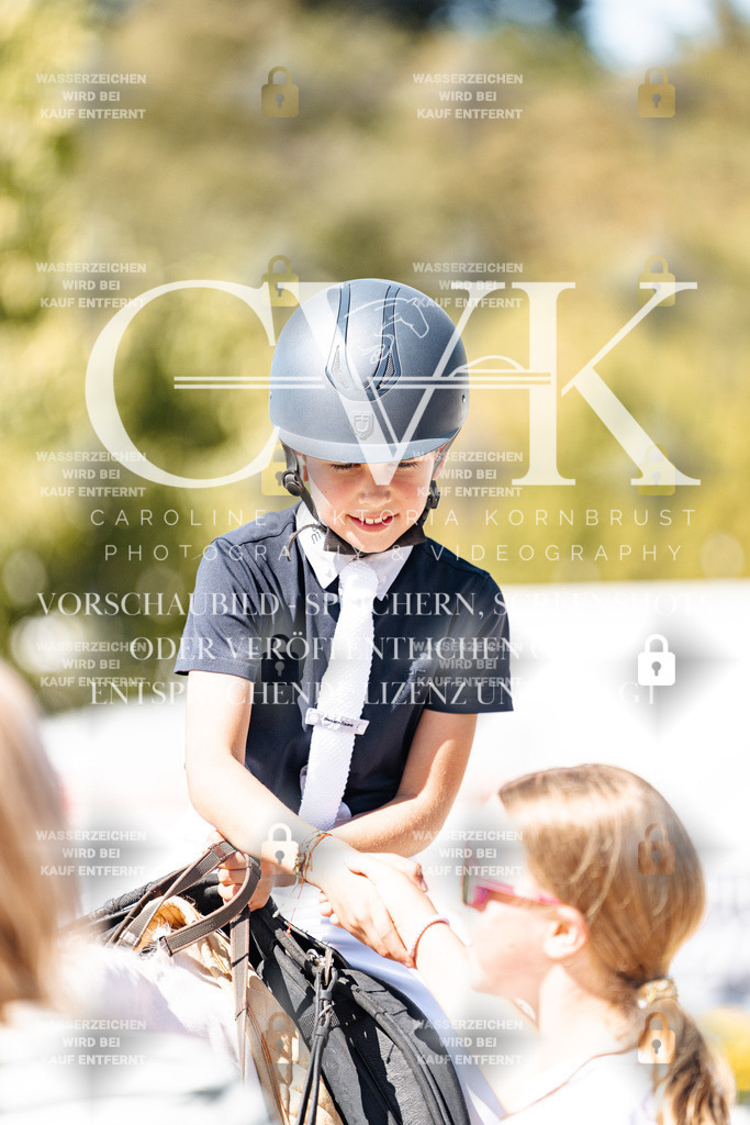 CK902632 | Turnierfotografie Pferdefotografie Trier Rheinland-Pfalz Pferdesport Reitsport Tierfotografie Sportfotografie Pferdevideo Pferdevideografie Equestrianvideography equestrianphotography  - Realisiert mit Pictrs.com