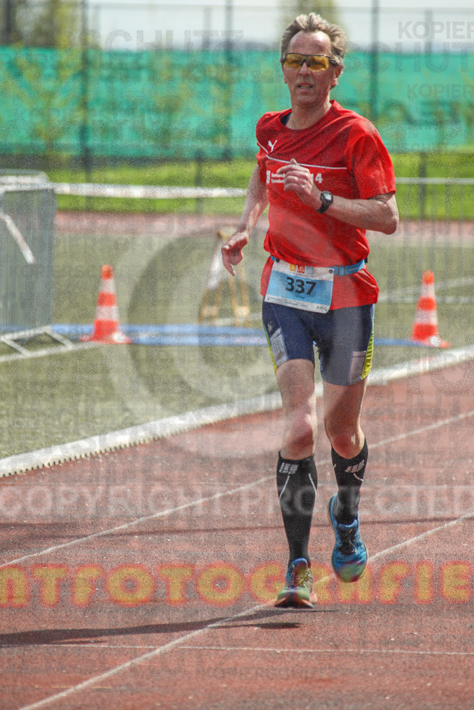 230423_1147_EV3_3131 | Sportfotografie im Rhein-Sieg Kreis, Köln, Bonn, NRW, Rheinland Pfalz, Hessen, etc. Unser Tätigkeitsfeld umfasst den Laufsport vom Volkslauf über den Marathon, Duathlon, Triathon bis zum Ultralauf wie Kölnpfad Ultra oder Schindertrail.