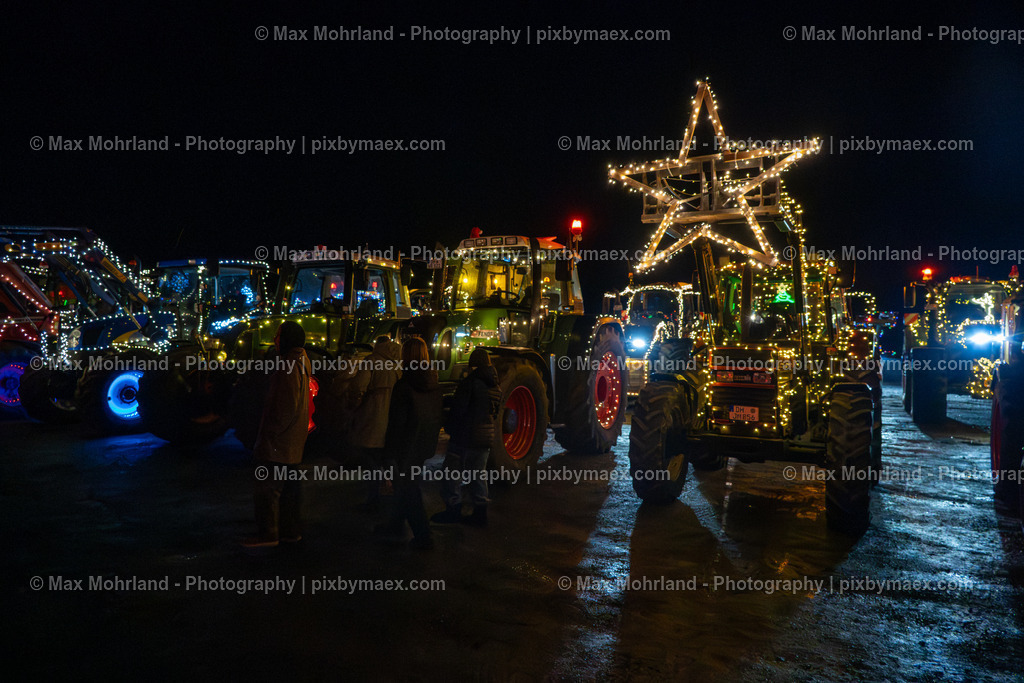 Lichterfahrt-Sulingen_071225-MM_8977-0008 | Max Mohrland - Photography - Realisiert mit Pictrs.com
