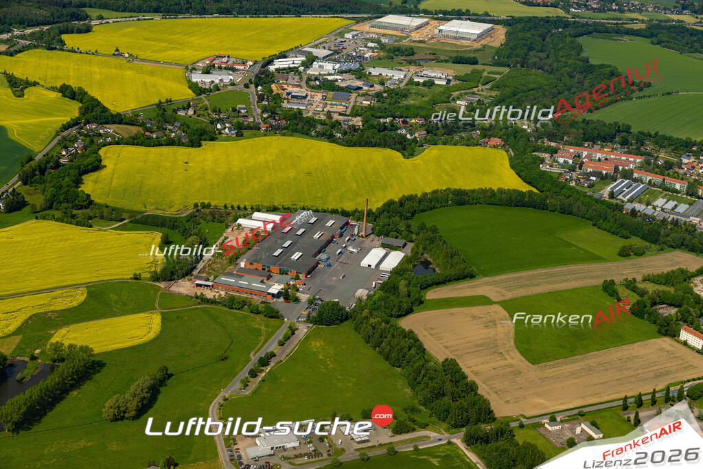 Die Luftaufnahme Crumbach - Hainichen wurde 2022 vom Flugzeug aus (keine Drohne) erstellt. Hohe Auflösung -für große Poster und Wandbilder geeignet - Garantiert!