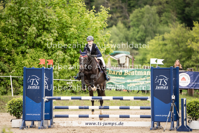 Bad_Meinberg_00525 | saradresslerfotografie - Realisiert mit Pictrs.com