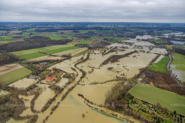 Hamm231201005 | Luftbild vom Hochwasser der Lippe, Weihnachtshochwasser 2023, Fluss Lippe tritt nach starken Regenfällen über die Ufer, Überschwemmungsgebiet Lippeaue Oberwerrieser Mersch am Schloss Oberwerries, Uentrop, Hamm, Ruhrgebiet, Nordrhein-Westfalen, Deutschland