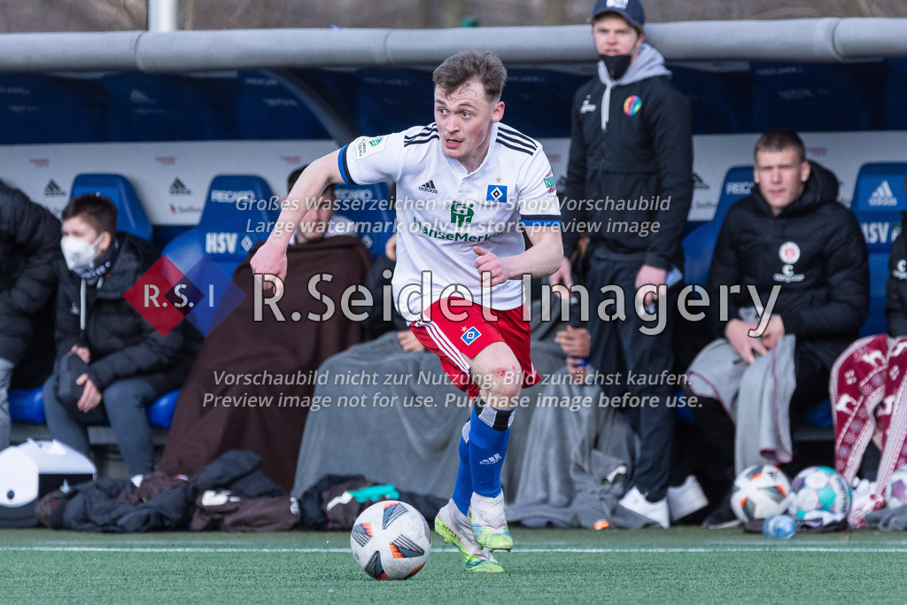 Fußball, Saison 2021/22, A-Junioren Bundesliga, Hamburger SV - FC St. Pauli, Paul-Hauenschild-Plätze (Norderstedt), 02.04.2022, 16. Spieltag | Arlind Ibrahim Rexhepi (#7, HSV)