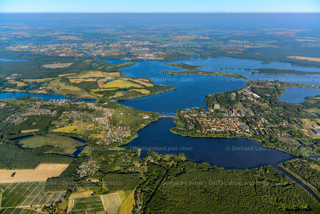 3638437 | KIRCHMöSER 25.08.2016 Uferbereichs- Landschaft am Gebiet der Seenkette in Kirchmöser im Bundesland Brandenburg, Deutschland. // Waterfront landscape on the lake in Kirchmoeser in the state Brandenburg, Germany. Foto: Gerhard Launer