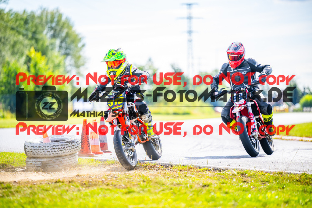 MaZZes_Fotomatrix_240713_6021986_8568 | ROOKIES