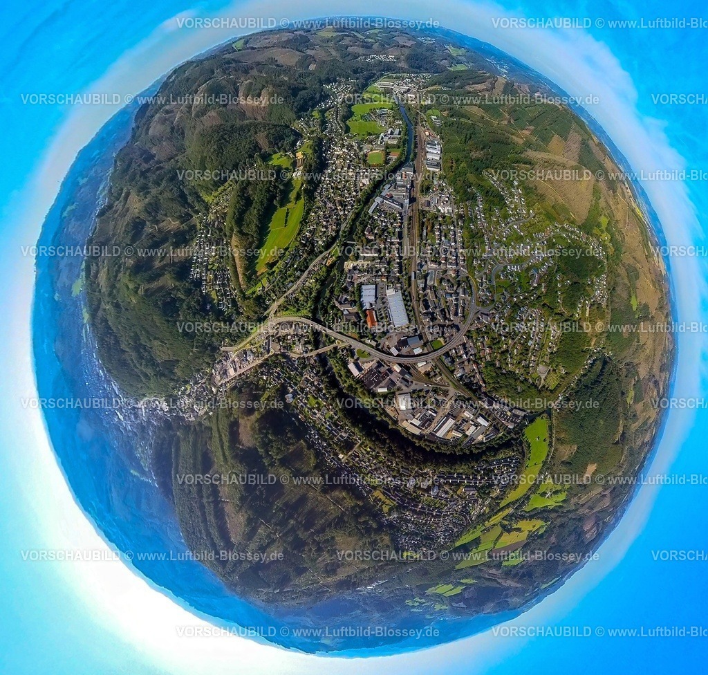 Plettenberg230990278Eiringhausen | Luftbild, Ortsansicht Ortsteil Eiringhausen, Erdkugel, Fisheye Aufnahme, Fischaugen Aufnahme, 360 Grad Aufnahme, tiny world, Eiringhausen, Plettenberg, Sauerland, Nordrhein-Westfalen, Deutschland