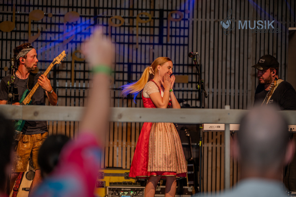 DSC_3288 | "Fussifoto.com – Ihr Ansprechpartner für hochwertige Fotografie! Entdecken Sie kreative Bilder und professionelle Dienstleistungen. Kontaktieren Sie uns für Ihre Projekte!"