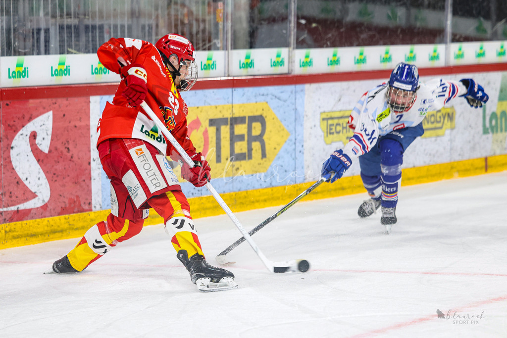 U18_EHCB vs EHCK_wb20260308-0980 | Sportbilder, Sportfotograf, Hochzeits- und Eventfotografin, Flugshows, Portraits und Tiershooting, Aviation, Downhill, Nationalleague, Swissleague, International