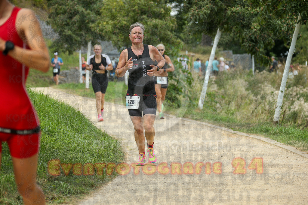 250824_1346_EX1_3641 | Sportfotografie im Rhein-Sieg Kreis, Köln, Bonn, NRW, Rheinland Pfalz, Hessen, etc. Unser Tätigkeitsfeld umfasst den Laufsport vom Volkslauf über den Marathon, Duathlon, Triathon bis zum Ultralauf wie Kölnpfad Ultra oder Schindertrail.