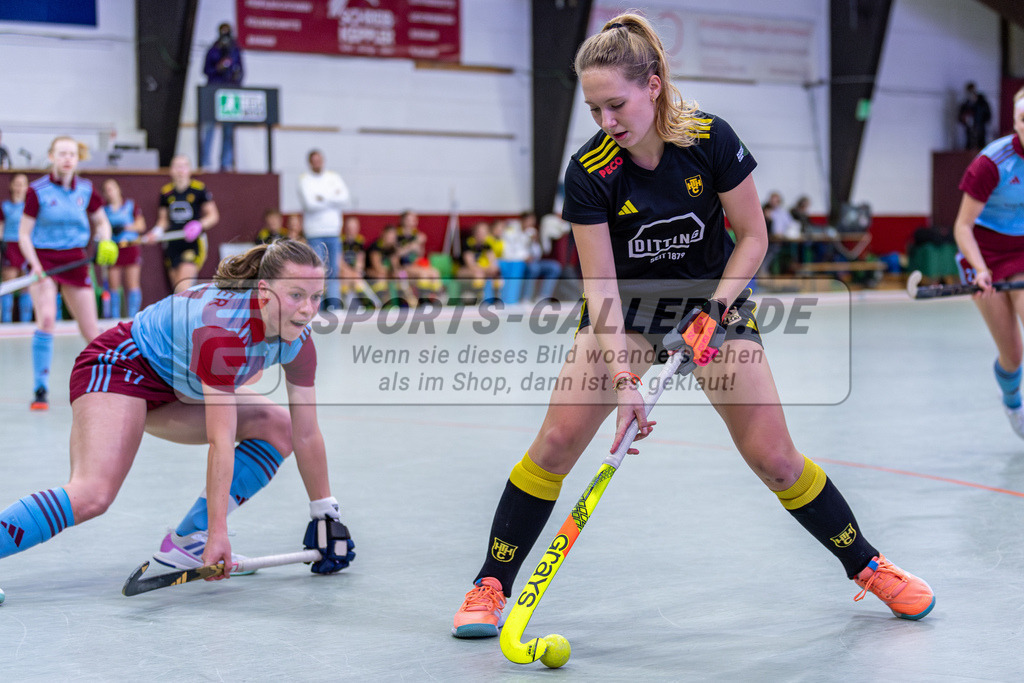 SM_2025-01-12_wD5_-50 | 1.Bundesliga Hallenhockey  (W) UHC - HTHC / 2:3 (2:1)
