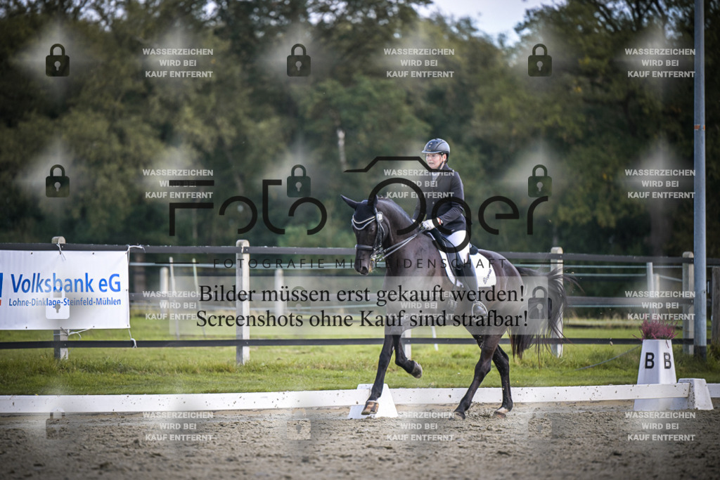 DOS_0843 | Entdecke hochwertige Reitturnierfotos von Foto Oger. Professionell, emotional und authentisch – jetzt Lieblingsmomente im Shop bestellen.Deutschlandweite Turnierfotografie. - Realisiert mit Pictrs.com