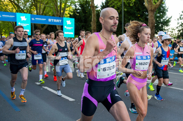 20250427-NSZ_2017 | DEU, Düsseldorf, 27.04.2025 Uniper Düsseldorf Marathon 2025 - Realisiert mit Pictrs.com