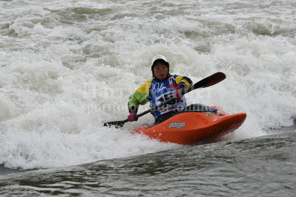 ICF CANOE FREESTYLE WORLD CUP 1 / PLATTLING | 2024 ICF CANOE FREESTYLE WORLD CUP 1 / PLATTLINGWomen's Kayak SurfaceHitomi TAKAKU (Japan) #152 - Realisiert mit Pictrs.com