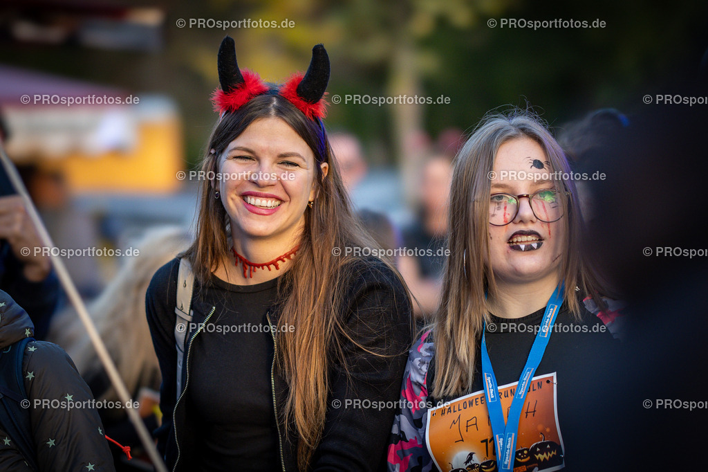 Halloween Run 2022 in Koeln, 31.10.2022 | Impressionen vom Halloween Run 2022 am 31.10.2022 in Koeln (Forstbotanischer Garten Rodenkirchen). Foto: BEAUTIFUL SPORTS/Axel Kohring