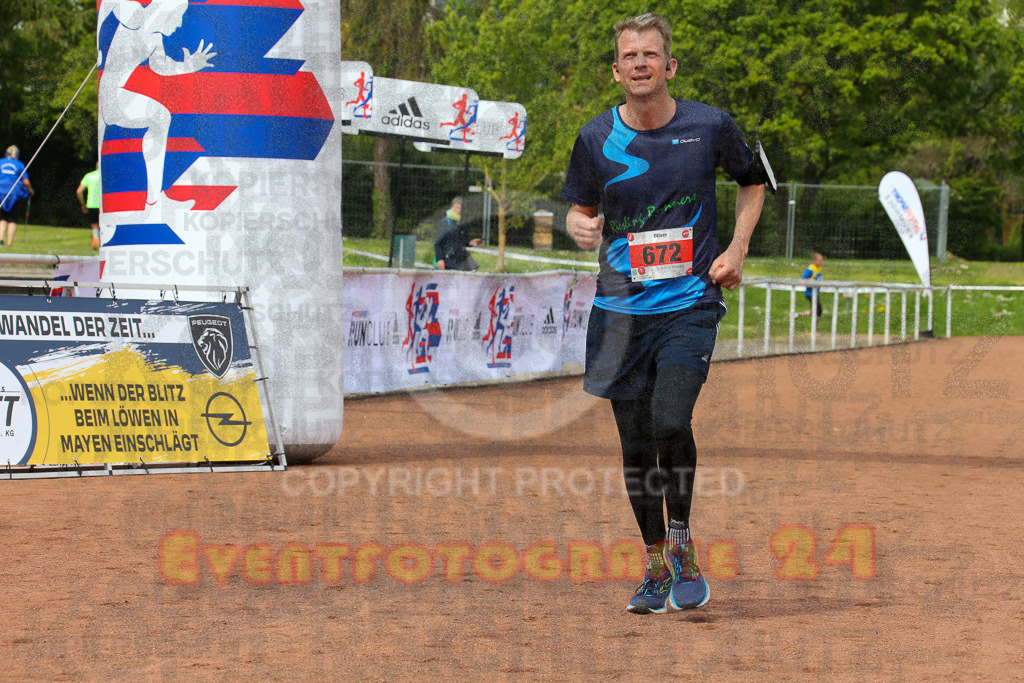 220501_1155_EX1_1304 | Sportfotografie im Rhein-Sieg Kreis, Köln, Bonn, NRW, Rheinland Pfalz, Hessen, etc. Unser Tätigkeitsfeld umfasst den Laufsport vom Volkslauf über den Marathon, Duathlon, Triathon bis zum Ultralauf wie Kölnpfad Ultra oder Schindertrail.