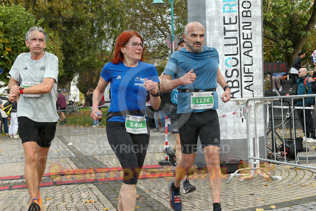 241020_1111_EX1_1346 | Sportfotografie im Rhein-Sieg Kreis, Köln, Bonn, NRW, Rheinland Pfalz, Hessen, etc. Unser Tätigkeitsfeld umfasst den Laufsport vom Volkslauf über den Marathon, Duathlon, Triathon bis zum Ultralauf wie Kölnpfad Ultra oder Schindertrail.