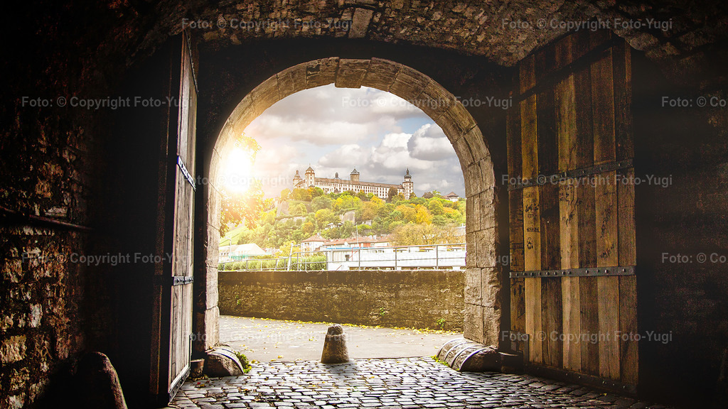 foto_yugi_0007 | Ansichten aus Würzburg sind Sehenswürdigkeiten die vom Herrn Ugur Yurdagül (foto-yugi) fotografiert und bearbeitet wurden.
Die Bilder wurden dem Komposition entsprechend bearbeitet und können als Print- oder Onlinemedien verwendet werden.