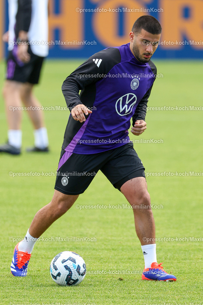 DFB08092402095 | 08.09.2024, Düsseldorf, Fußball, öffentliches Training der DFB Nationalmannschaft Deutschland,  Paul-Janes-Stadion: Deniz Undav (GER #13)DFB regulations prohibit any use of photographs as image sequences and or quasi-video.