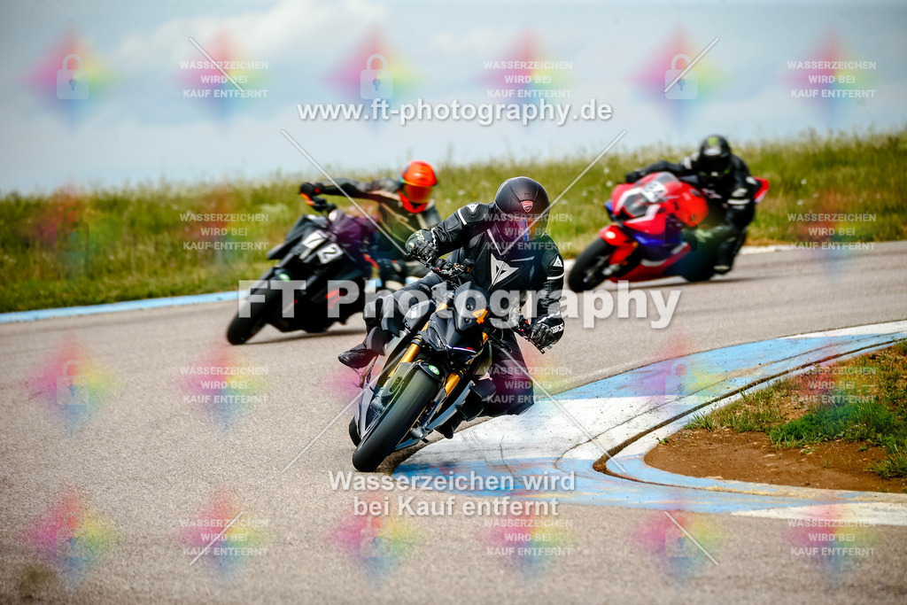 Chambley Juli-2802 | Hier findet Ihr Bilder von Touristenfahrten auf der Nürburgring Nordschleife oder von anderen Veranstaltungen die ich besucht habe. Viel Spass beim Durch Schauen 