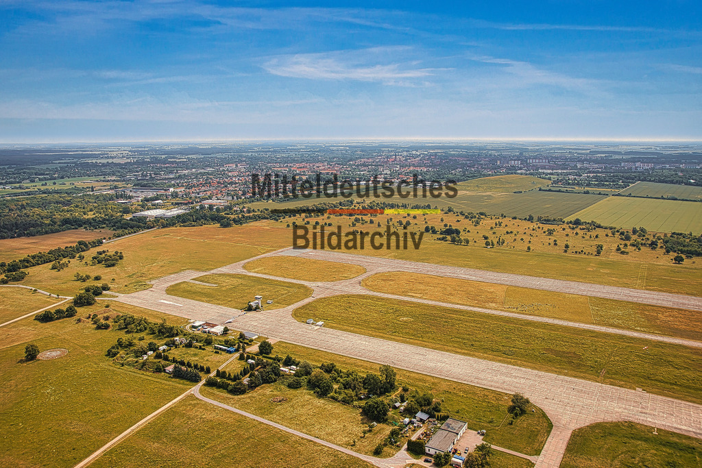Flugplatz_Stendal_4002_2 | Flugplatz Stendal-Borstel - Realisiert mit Pictrs.com