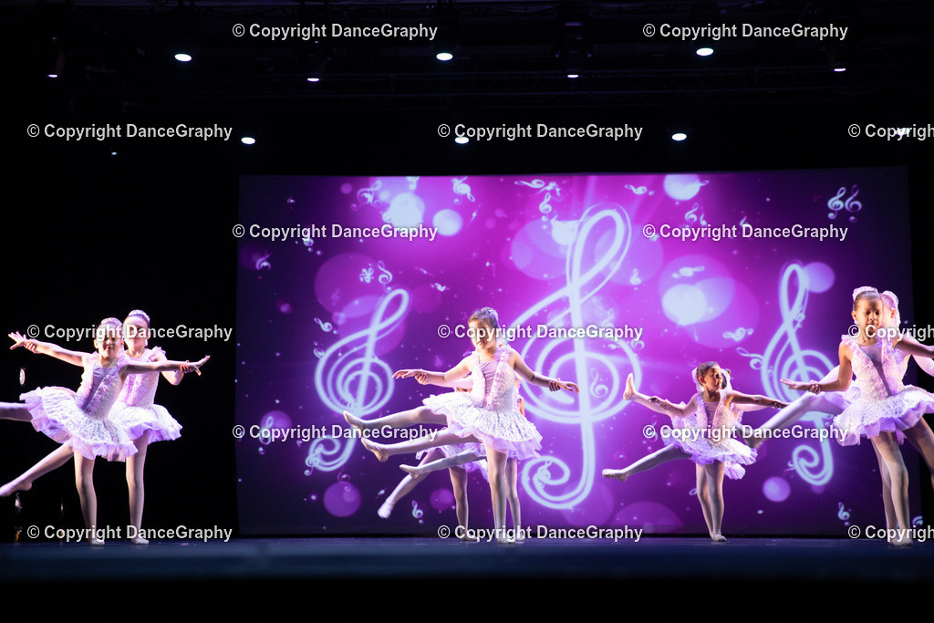 GPHY4839 | DanceGraphy - Realisiert mit Pictrs.com