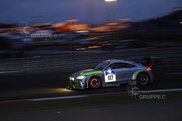 Motorsports / 24 Stunden Nürburgring 2015, Nürburgring-Nordschleife, GER | Matthias Wasel, Thomas Wasel, Marcus Löhnert, Elmar Deegener - Realisiert mit Pictrs.com